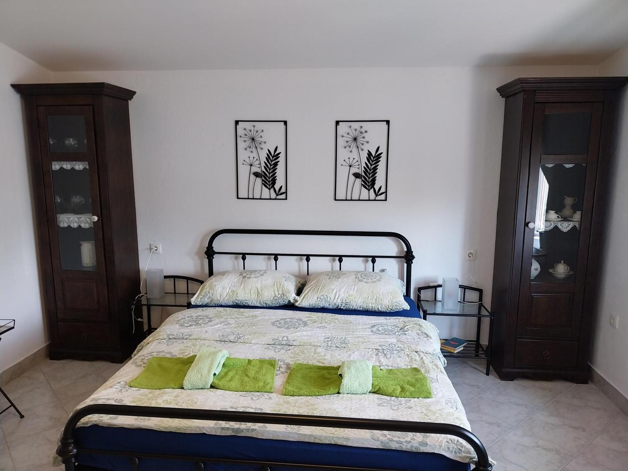 Apartment Ada Bed & Breakfast Gracac  Номер фото