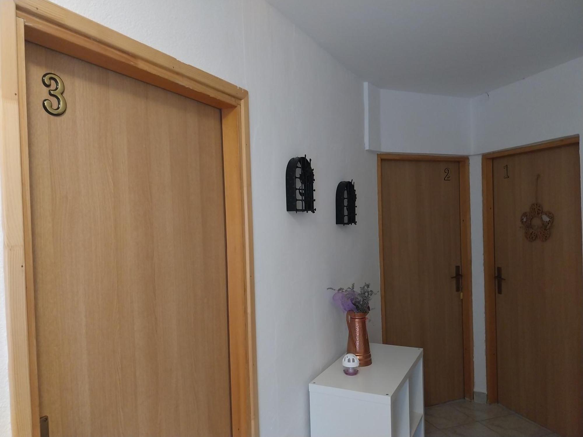 Apartment Ada Bed & Breakfast Gracac  Номер фото